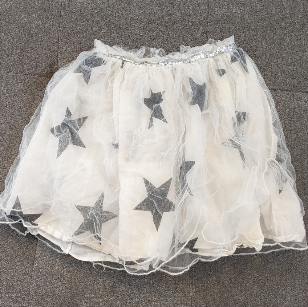 Nununu tulle star skirt size 6-7